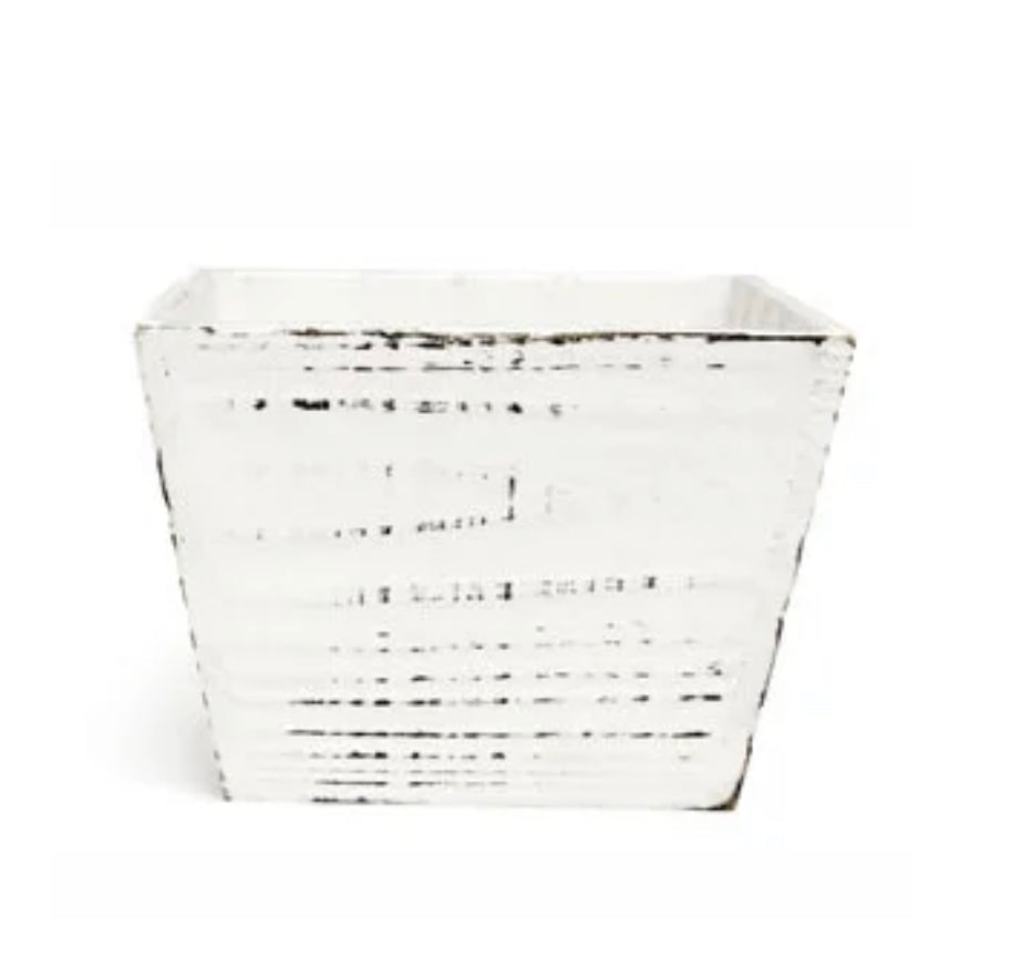 Washed Wooden Basket Fleuressence