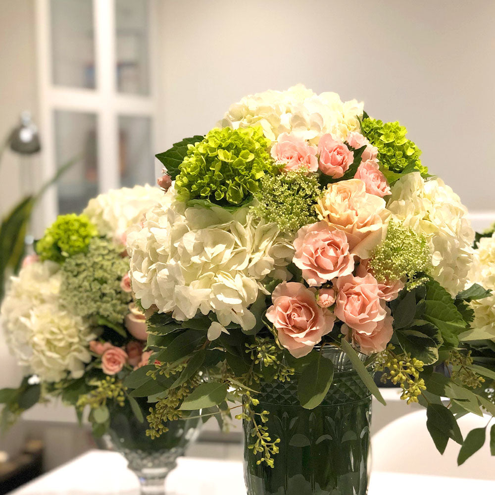 White & Pink Centrepiece Fleuressence