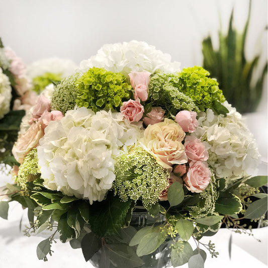 White & Pink Centrepiece Fleuressence 