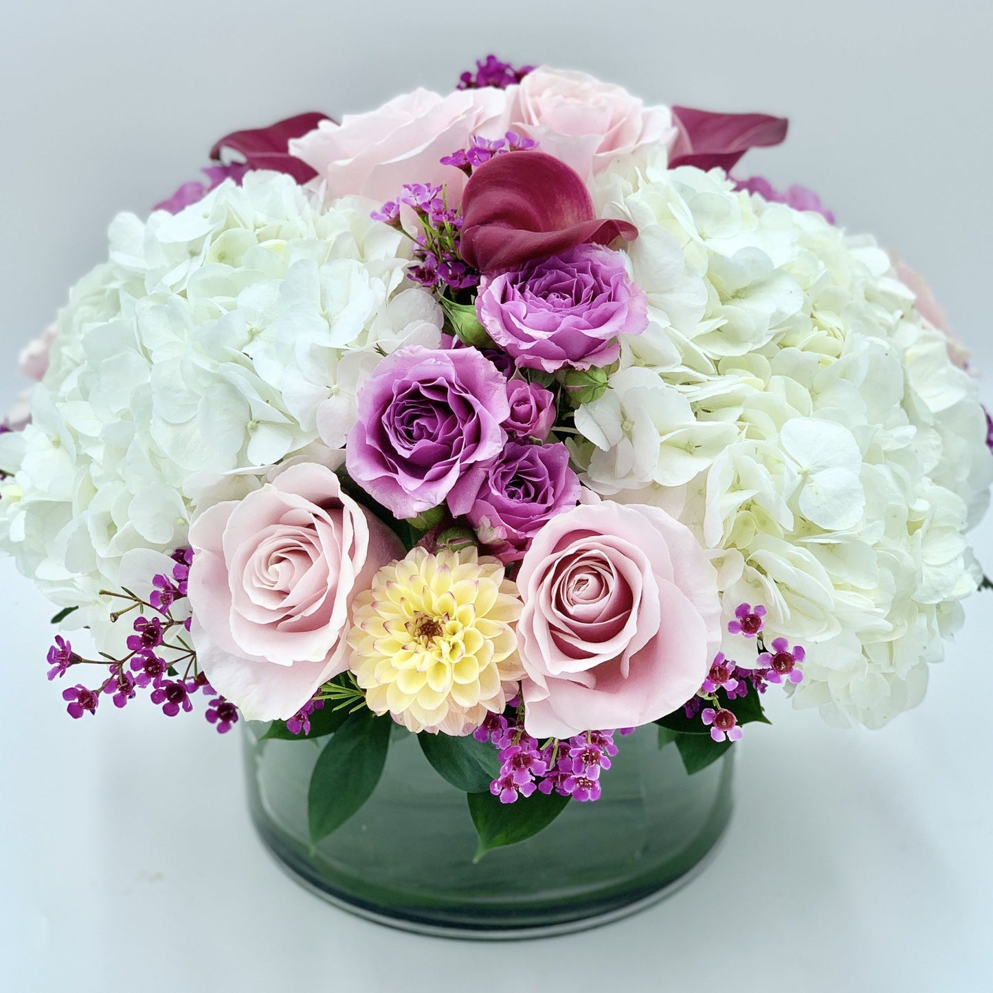 White, Purple and Light Pink Centrepiece Fleuressence 