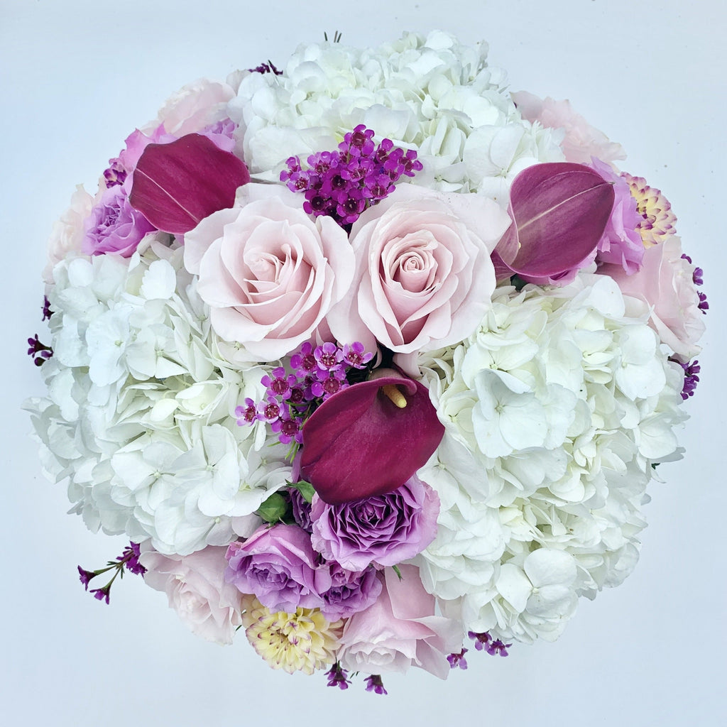 White, Purple and Light Pink Centrepiece Fleuressence 