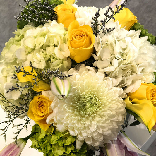 White & Yellow with Pink Sorbonne Lily Centrepiece Fleuressence 