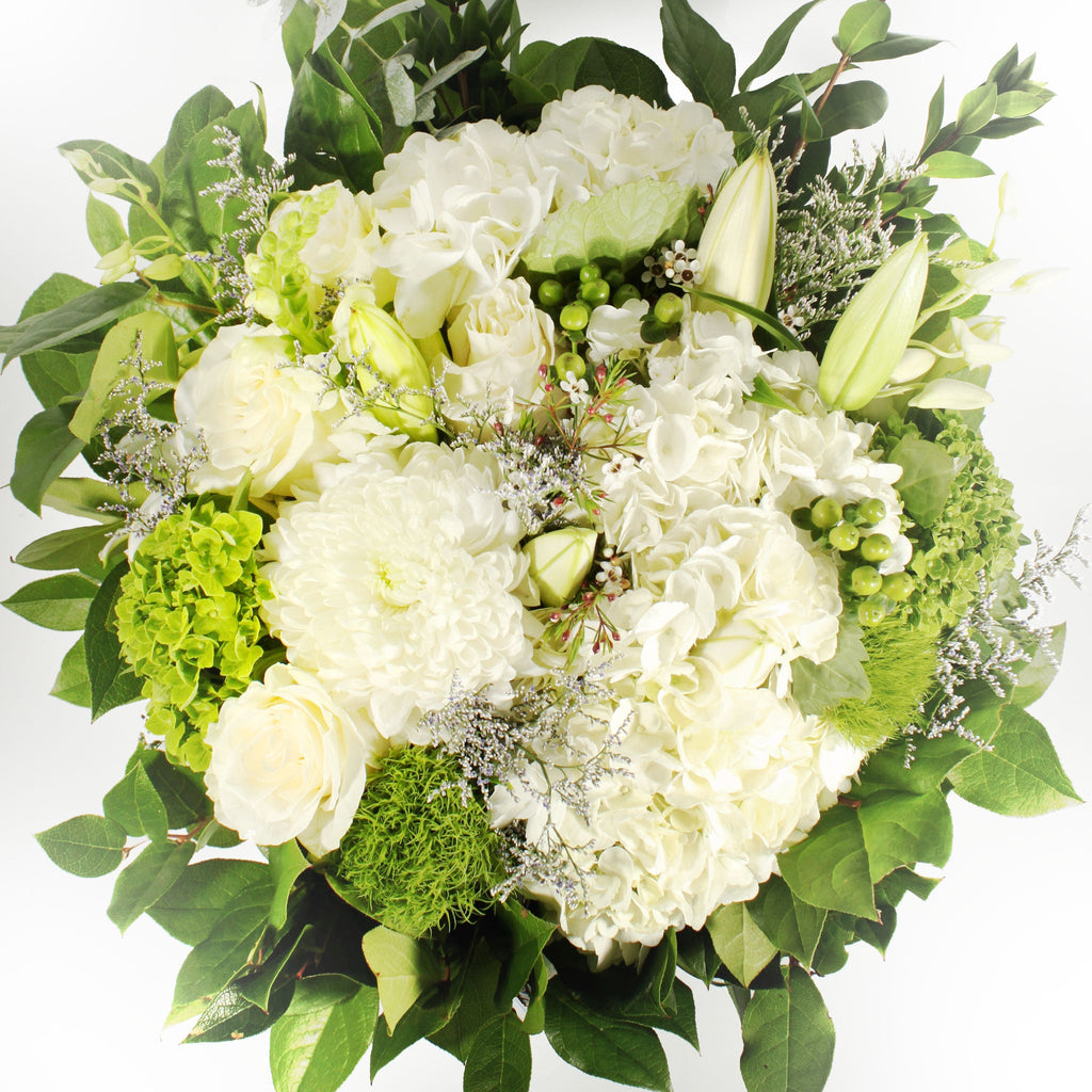 White and Green Centrepiece Fleuressence 