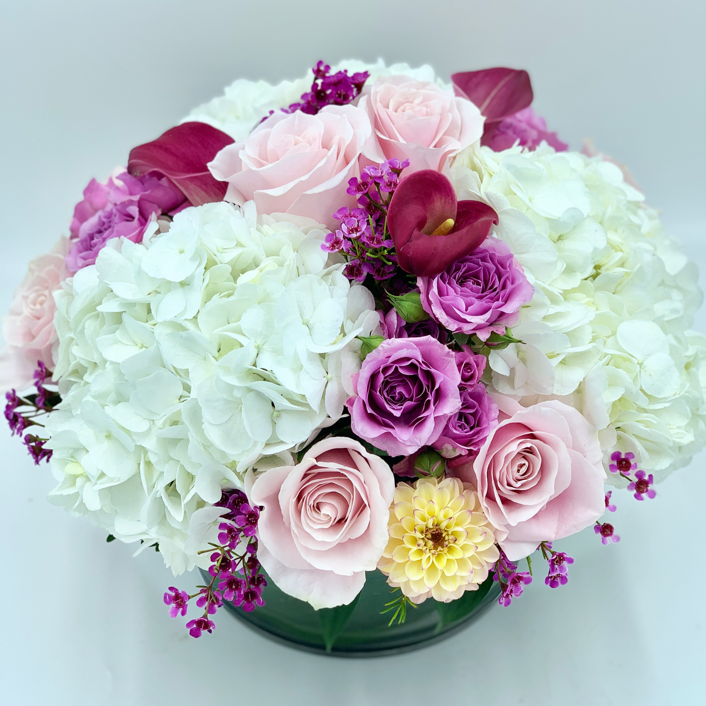 White, Purple and Light Pink Centrepiece Fleuressence